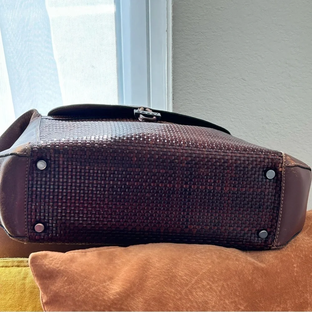 Bally Woven Leather Shoulder Handbag Rich Brown Late 90s/Early 2000s